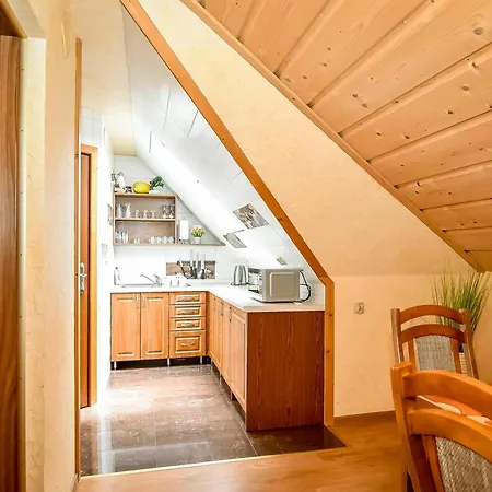 Bed & Breakfast U Kasi I Janusza 3*