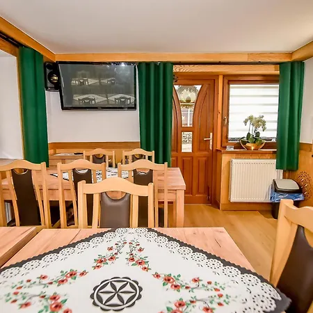 Goscinne U Kasi I Janusza Bed & Breakfast