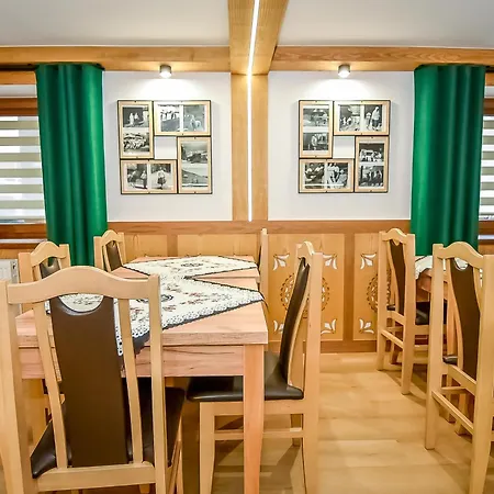 Goscinne U Kasi I Janusza Bed & Breakfast Ciche Male