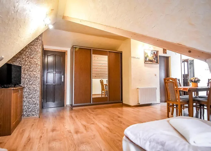 U Kasi I Janusza Nocleg ze śniadaniem 3*